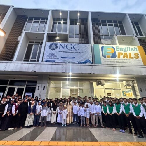 Syukuran bersama anak yatim piatu di bulan Ramadhan.